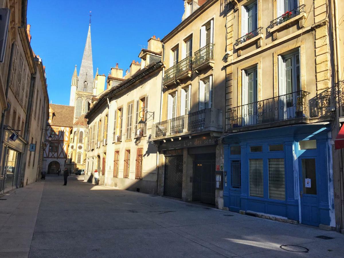 Centre Historique Dijon - Le Patio Apartman Kültér fotó