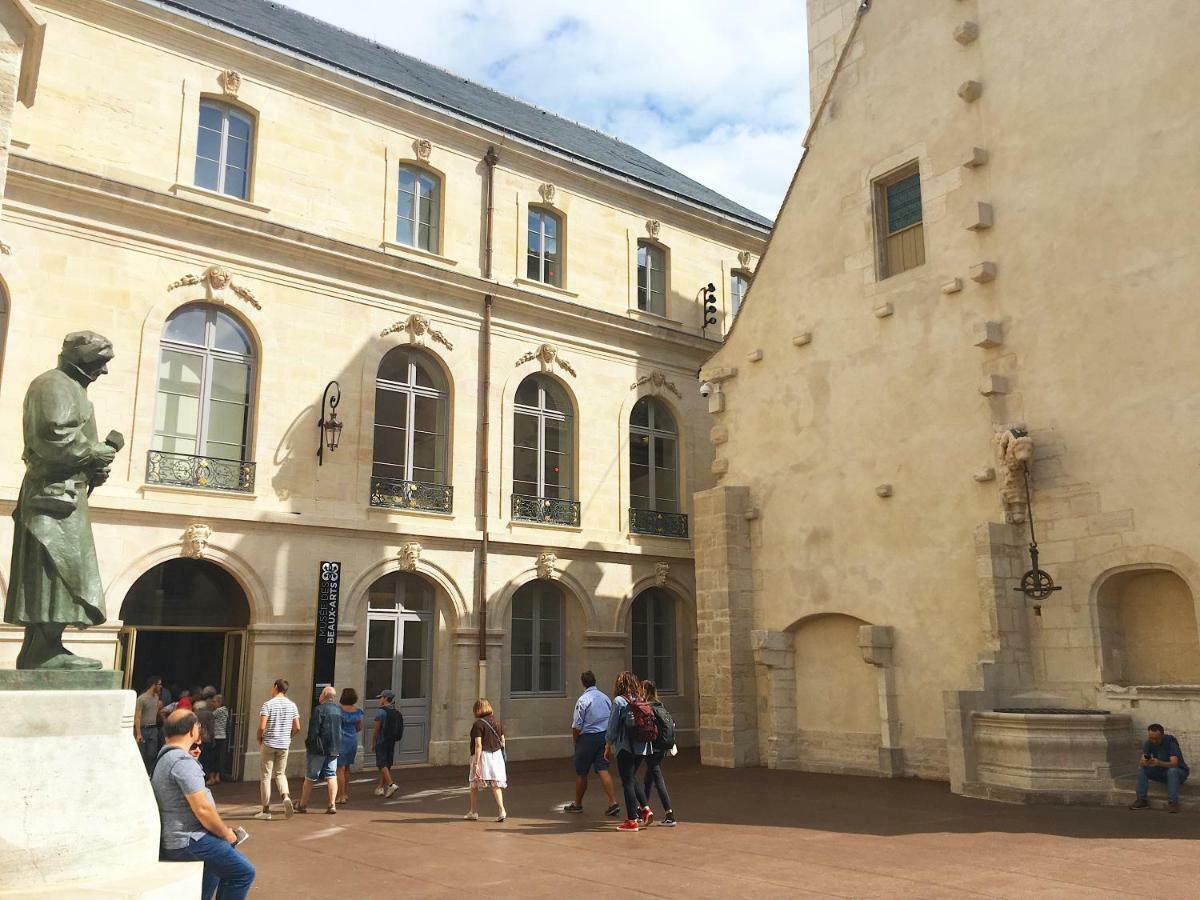 Centre Historique Dijon - Le Patio Apartman Kültér fotó